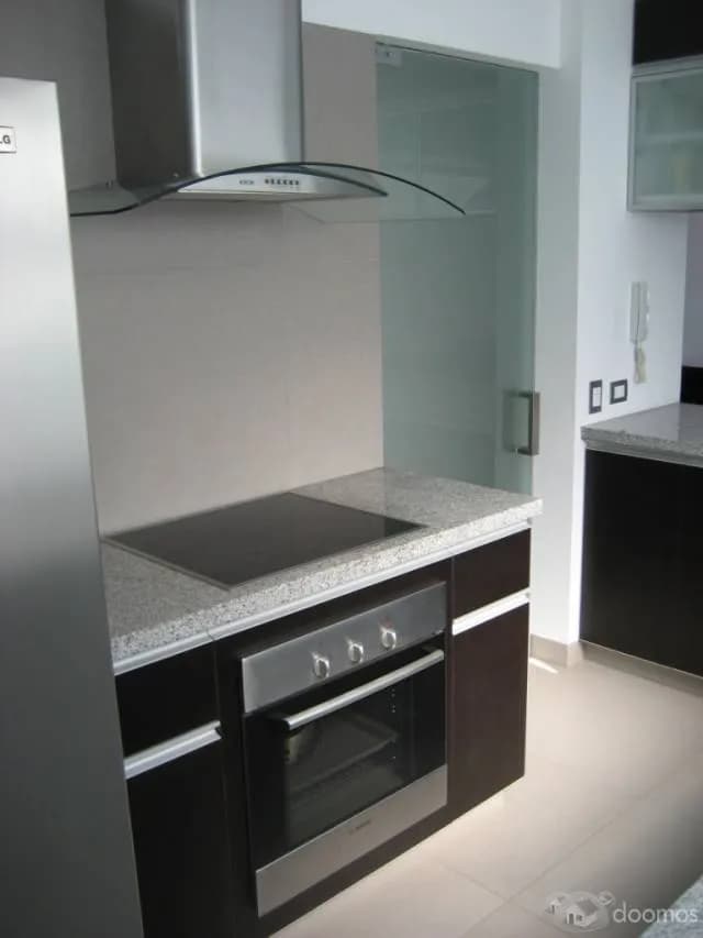 VENTA DE FLAT EN MIRAFLORES — foto 2