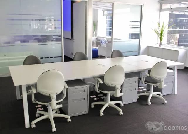 Alquiler de Oficina en Centro Empresarial San Isidro — foto 1