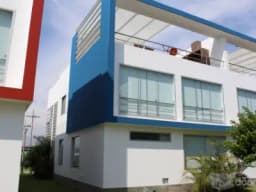 HERMOSA CASA DE PLAYA EN EXCELENTE CONDOMINIO