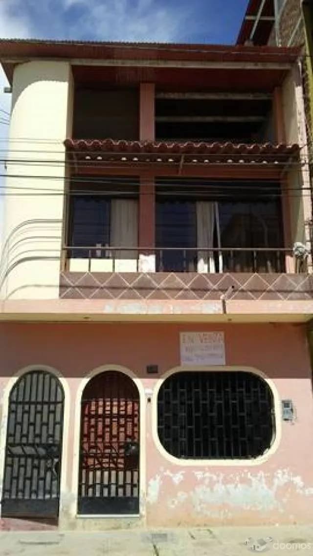 VENDO CASA - BUENA UBICACION — foto 1
