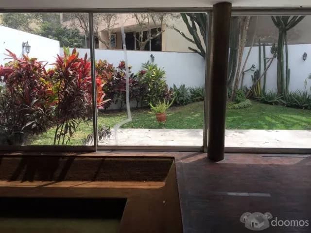 Zona Tranquila, Buena Distribución, 3 Cocheras. — foto 8