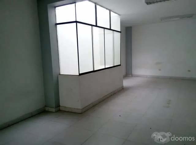 Alquiler  o venta  de local comercial en Av Tupac Amaru comas Lima — foto 3