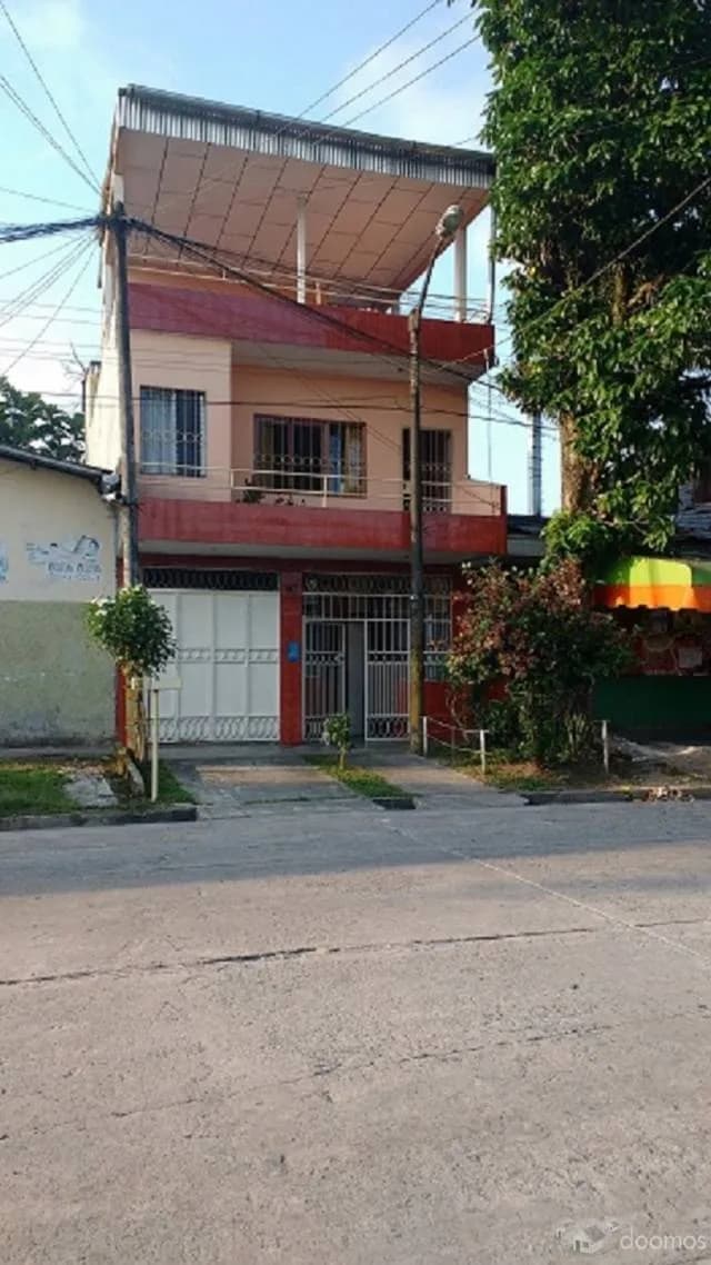 VENTA DE CASA 03 PISOS- TITULOS EN REGLA — foto 1
