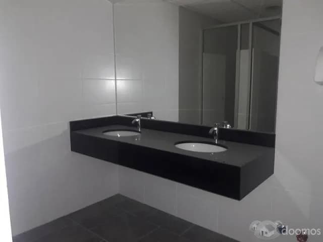 ALQUILER DE OFICINAS EN EDIFICIO LIMA CENTRAL TOWER $16XM2-EXCELENTE PRESENTACION-SURCO — foto 2