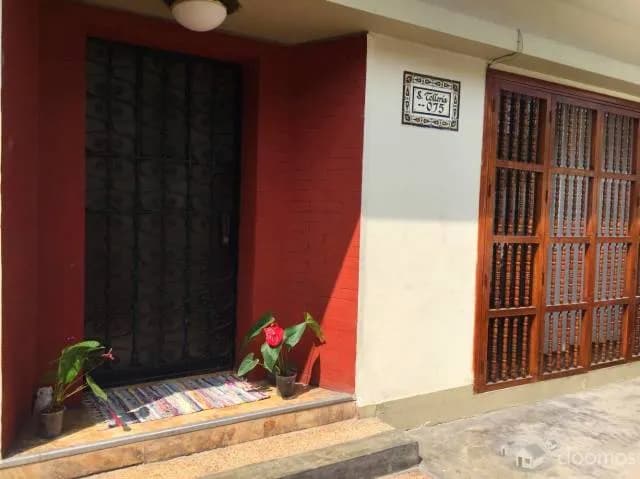 SE VENDE CASA (OCASIÓN)-SAN ISIDRO — foto 1