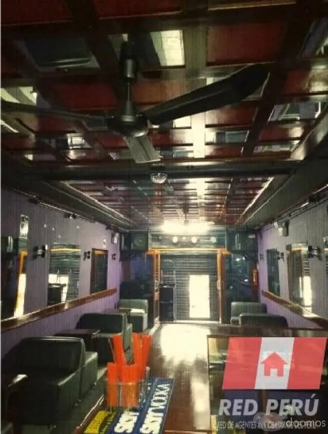 SE VENDE LOCAL COMERCIAL EN EL BOULEVARD DE RETABLO - COMAS — foto 5