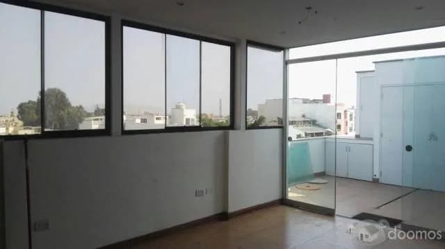 SURCO DEPARTAMENTO 2 DORM TERRAZA ALQUILER — foto 2