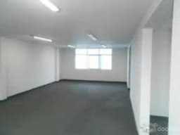 SE ALQUILA BONITA OFICINA ...SUPER ECONOMICO C/COCHERA,INTERNET,CABLE MAGICO- S/.450 SMP