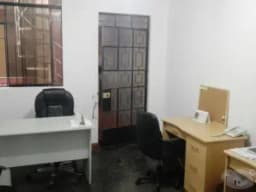 SE ALQUILA CASA DE 160 MT.1 PISO