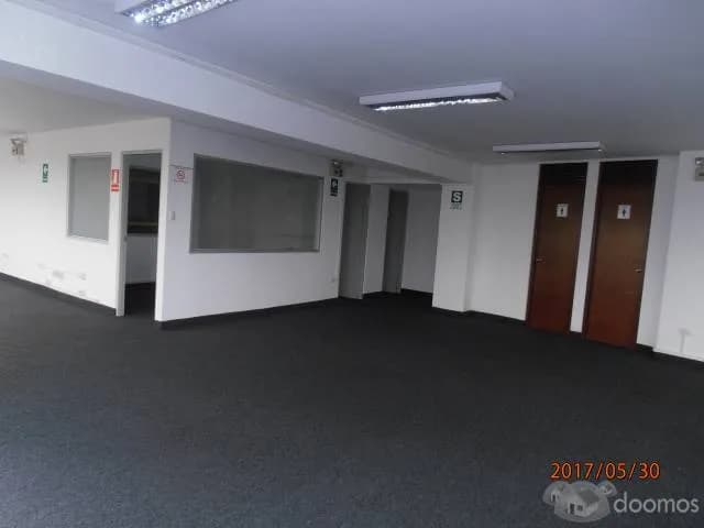 ALQUILER DE OFICINA IMPLEMENTADA EN AV. LARCO  MIRAFLORES — foto 5