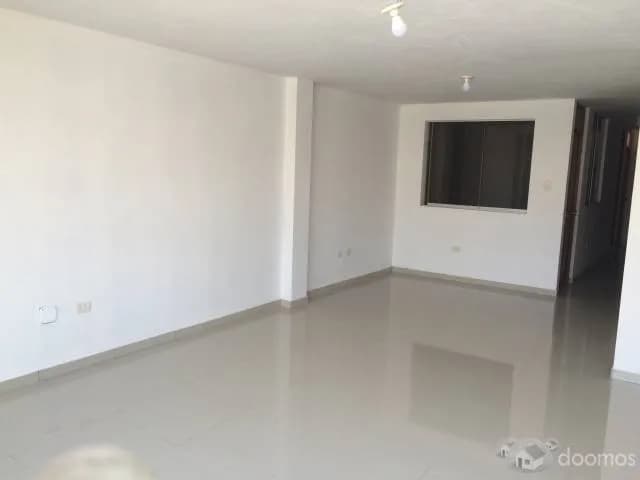 Alquiler de edificio para clinica, empresas, etc. — foto 3
