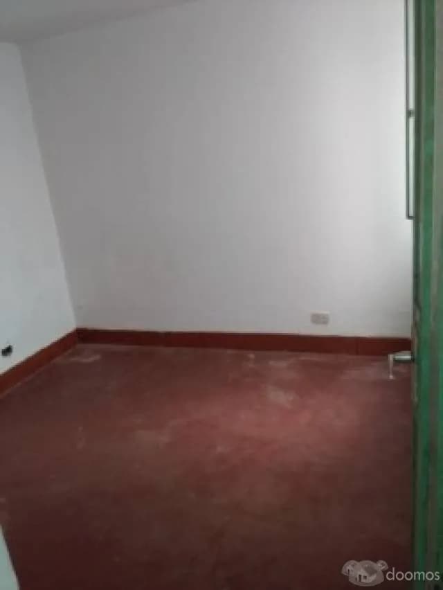 VENDO CASA A PRECIO DE TERRENO - CHACARILLA — foto 7