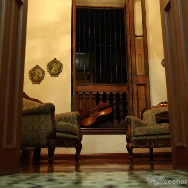 LINDA CASONA RESTAURADA EN BARRANDO — foto 8