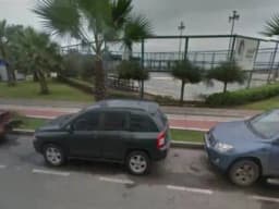 MIRAFLORES: VENDO CASA EN EXCELENTE ZONA RESIDENCIAL