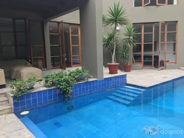 CASA EN SAN ISIDRO — foto 1