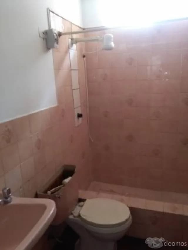 CASA EN VENTA - PRIMER PISO - 160 m2. Chacarilla — foto 4