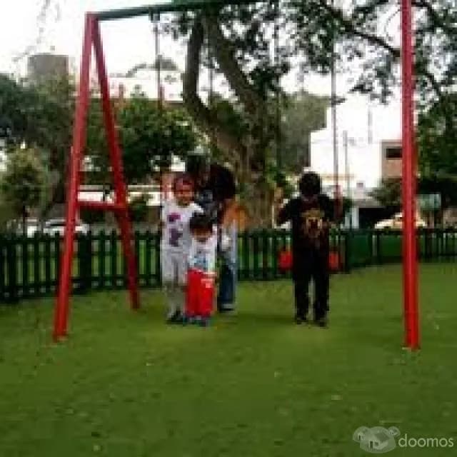Alquilo frente Parque 1er Piso — foto 1