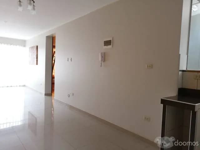 DEPARTAMENTO ATE LIMITE CON ÑAÑA — foto 4