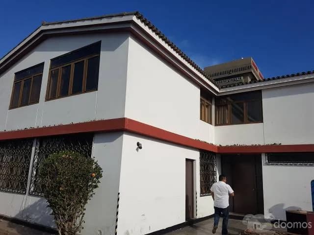 VENDO CASA EN SAN ISIDRO — foto 1