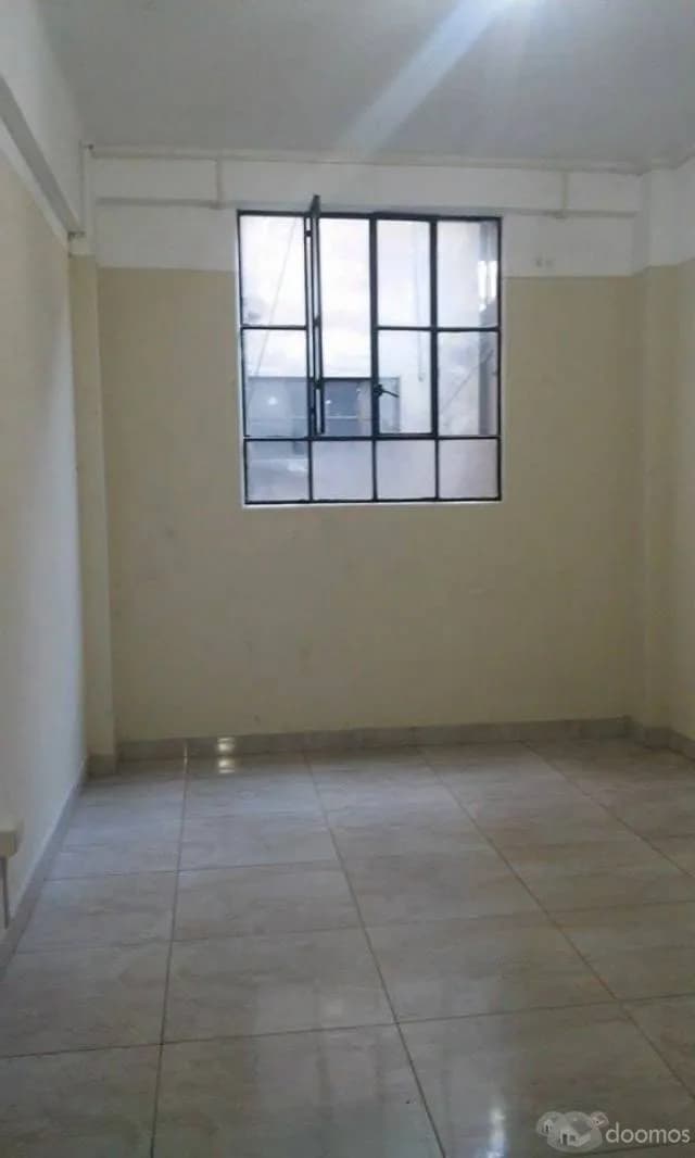 ALQUILO AMPLIA OFICINA . LIMA CENTRO — foto 2