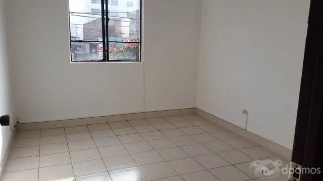 ALQUILER CASA 2NDO PISO — foto 3