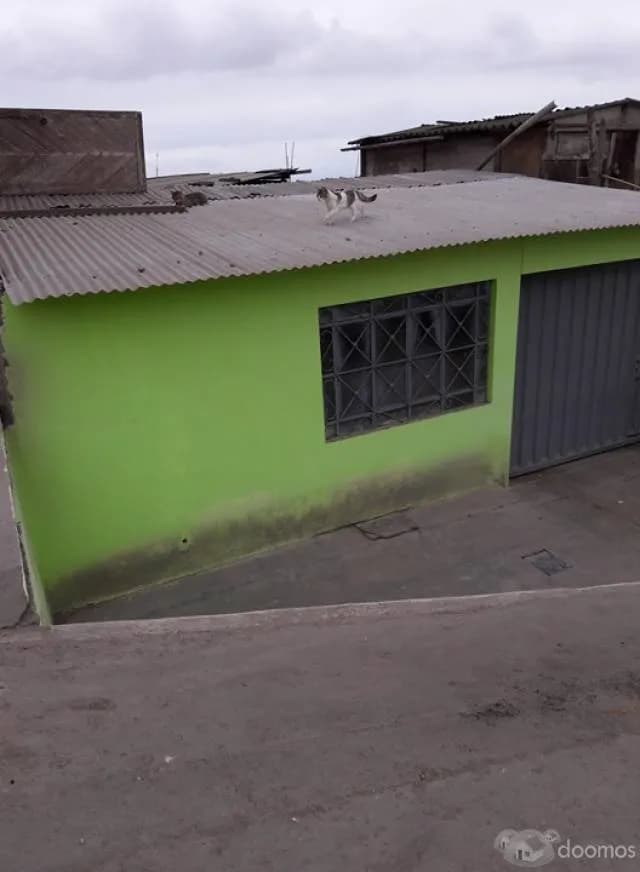 VENDO  CASA   COMO  TERRENO 140MT — foto 2