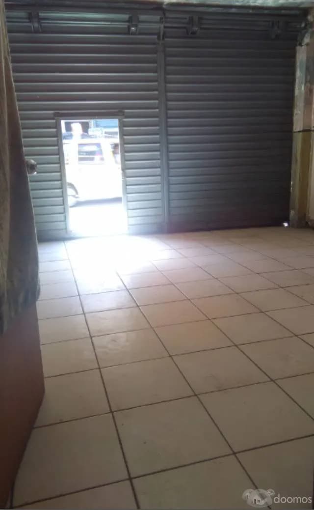 LOCAL COMERCIAL AVELINO CACERES — foto 3