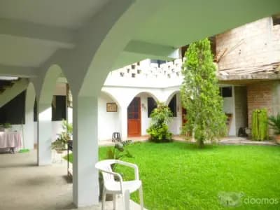 Excelente propiedad para inversión Casa Hospedaje en el corazon de la Selva Central San Ramon Chanchamayo.