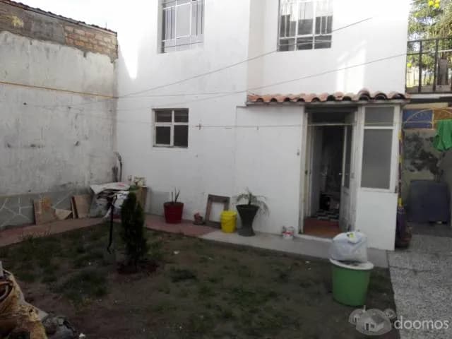Vendo amplia casa ubicada a dos cuadras del parque Selva Alegre — foto 7