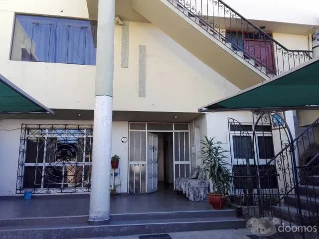 Vendo amplia casa ubicada a dos cuadras del parque Selva Alegre — foto 8