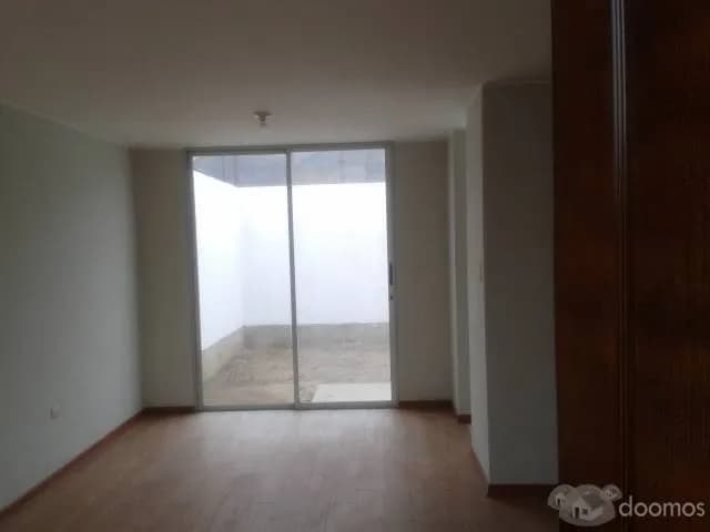 VENTA CASA CARABAYLLO EN URB. ALAMEDA DEL NORTE — foto 3