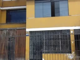 Local Comercial En Alquiler En Plena Avenida en Lima de Piso Mayolica