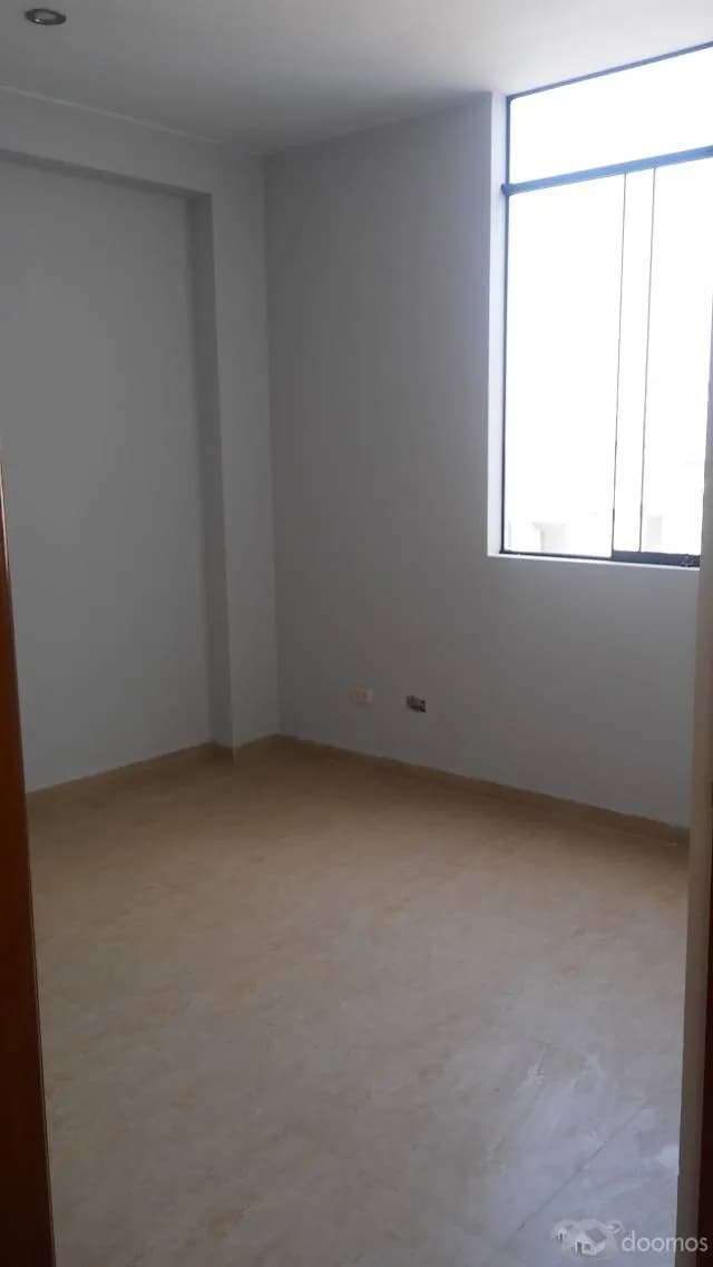 Alquilo Departamento Los Olivos - 3er Piso — foto 2