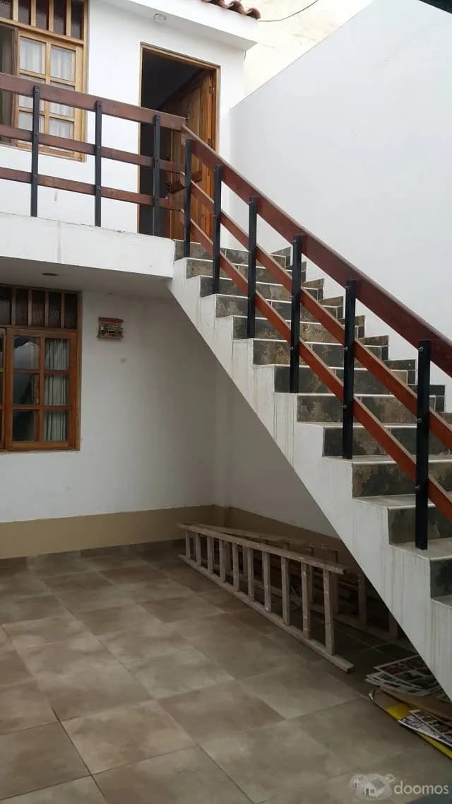 CASA DE 3 PISOS EN URB LOS CEDROS DE VILLA — foto 13