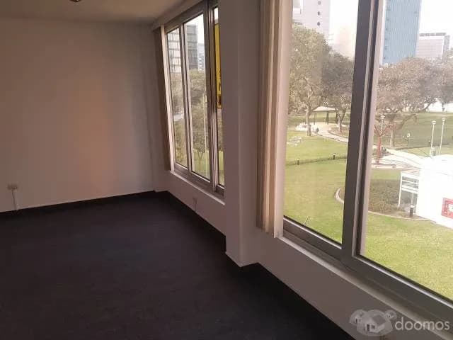 ALQUILER DE OFICINA COMERCIAL EN CENTRO FINANCIERO DE SAN ISIDRO — foto 6