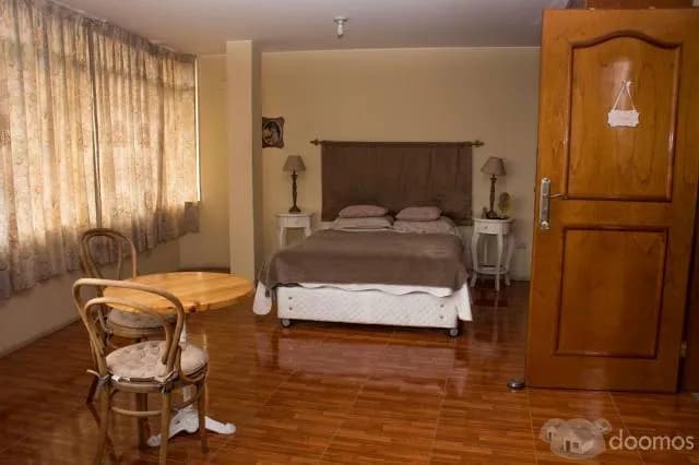 CASA CON COMERCIO EN ZONA RESIDENCIAL DE LOS OLIVOS — foto 4