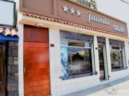Vendo hermosa casa en plena Av Colonial cuadra #26 Urb Roma