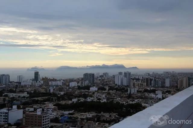 ALQUILO AMPLIA OFICINA MODERNA — foto 2