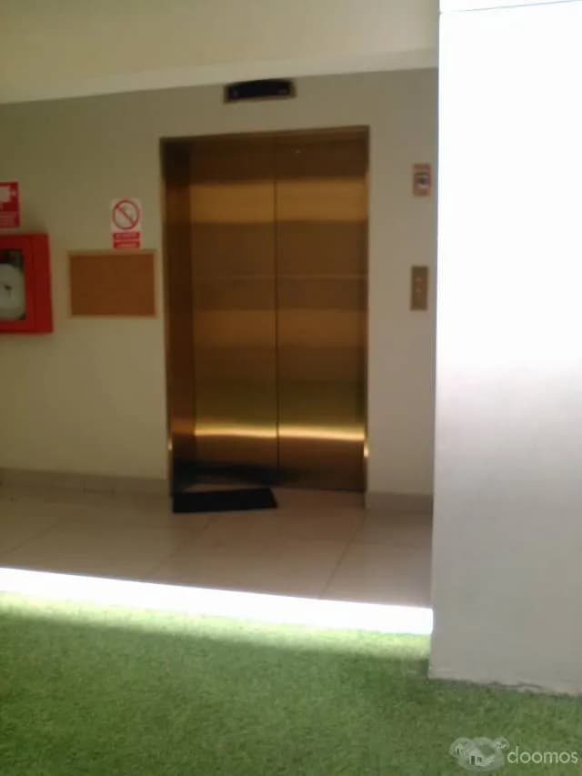 Alquilo departamento en Salamanca De Monterrico — foto 2