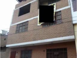 VENDO CASA EN INDEPENDENCIA