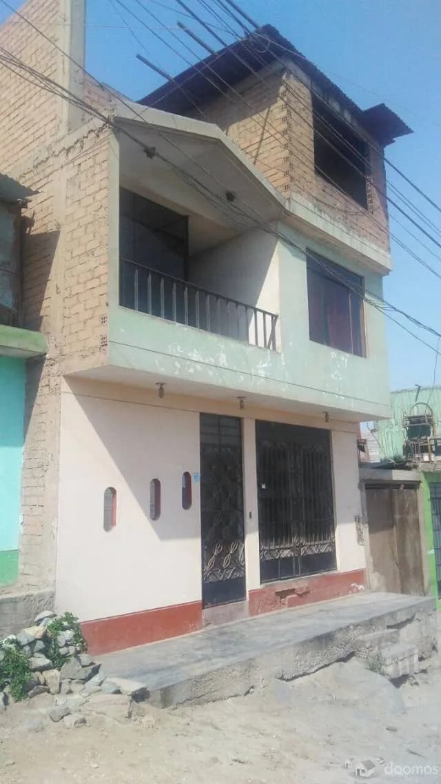 Venta de casa de 3 pisos — foto 1