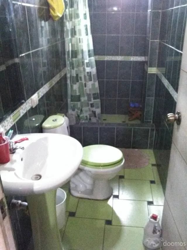 Venta casa de tres pisos, buenos acabados - URGENTE — foto 5