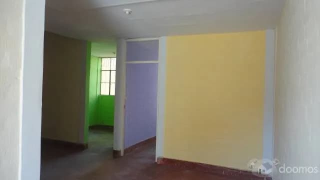 VENDO CASA EXCELENTE UBICACIÓN — foto 1