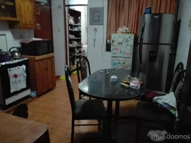 VENDO AMPLIO DEPARTAMENTO CON COCHERA — foto 2