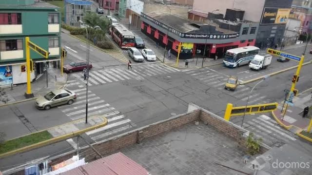 VENDO   DPTO  EN  LINCE  (Edificio Frente a Parque) — foto 6