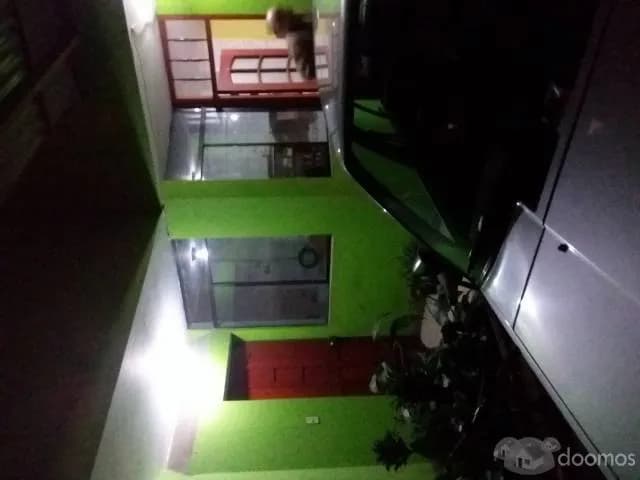 VENDO CASA EN LIMITE DE SURCO CON SAN JUAN  DE 3 PISOS — foto 2