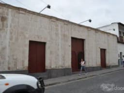 Vendo Terreno Céntrico