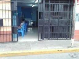 VENDO TIENDA VIVIENDA DE 96 M2 EN EL CENTRO DE LIMA