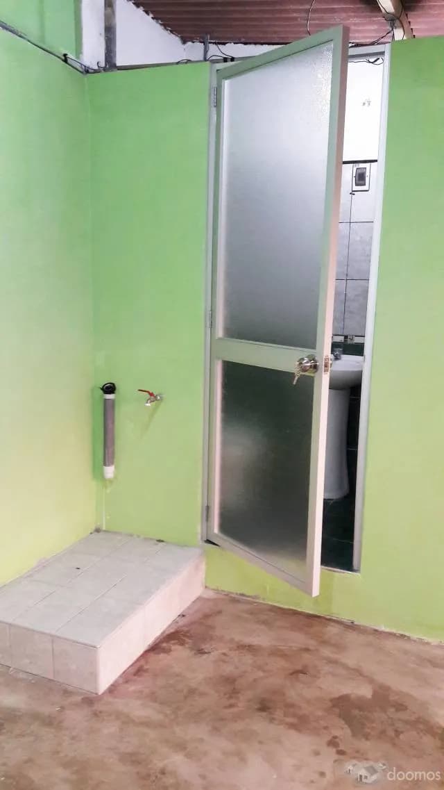 OCASIÓN ALQUILO CUARTO CON 3 DIVISIONES 70m2 — foto 5