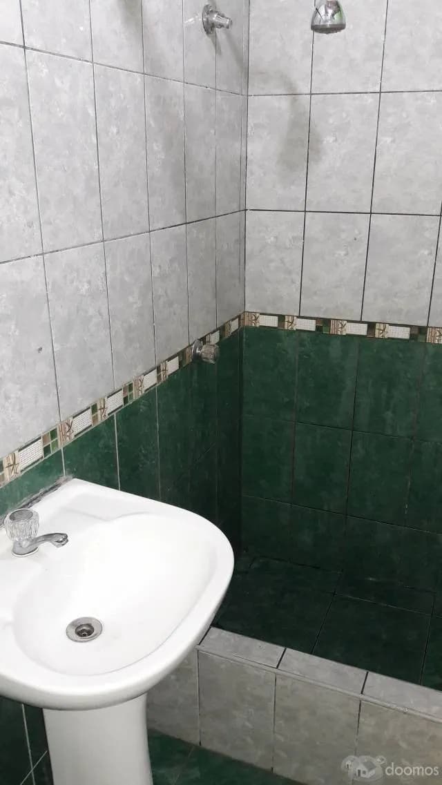 OCASIÓN ALQUILO CUARTO CON 3 DIVISIONES 70m2 — foto 7